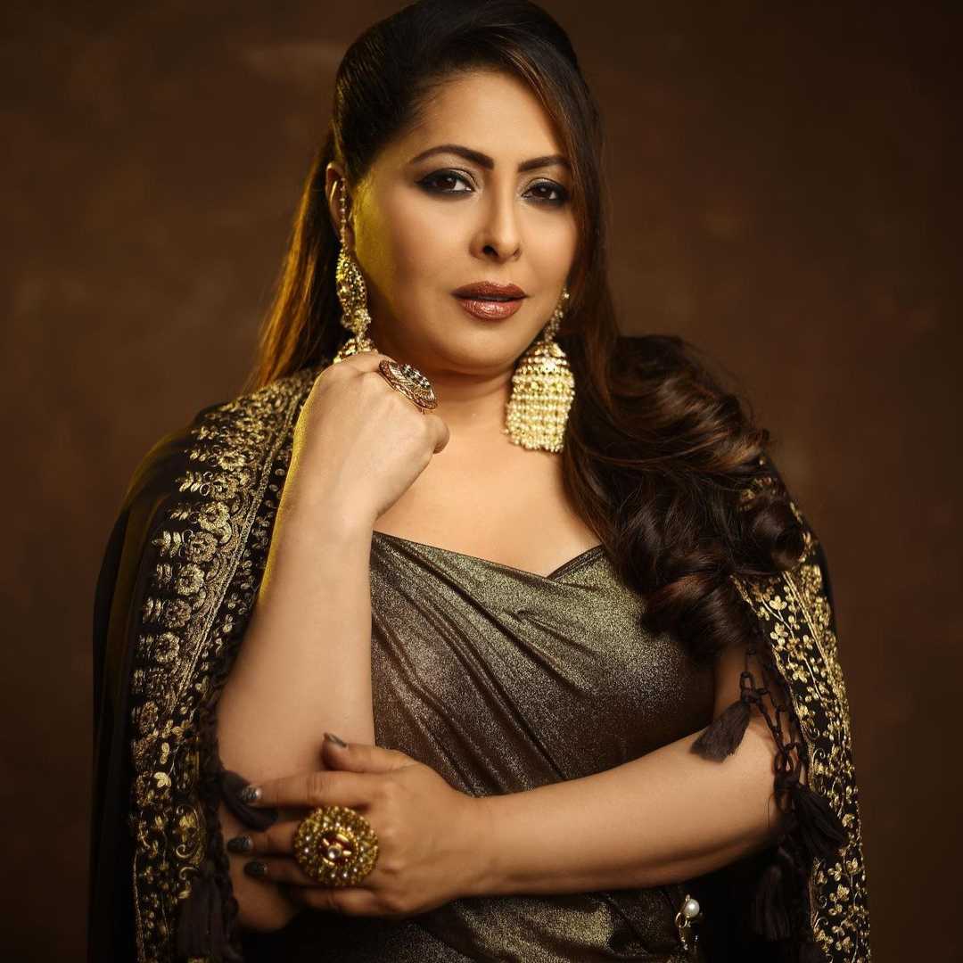 Happy 50th Birthday 'Geeta Maa' From Background Dancer To Bollywood's